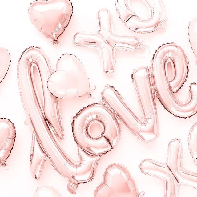 VDAY Bubbly Blowout Package